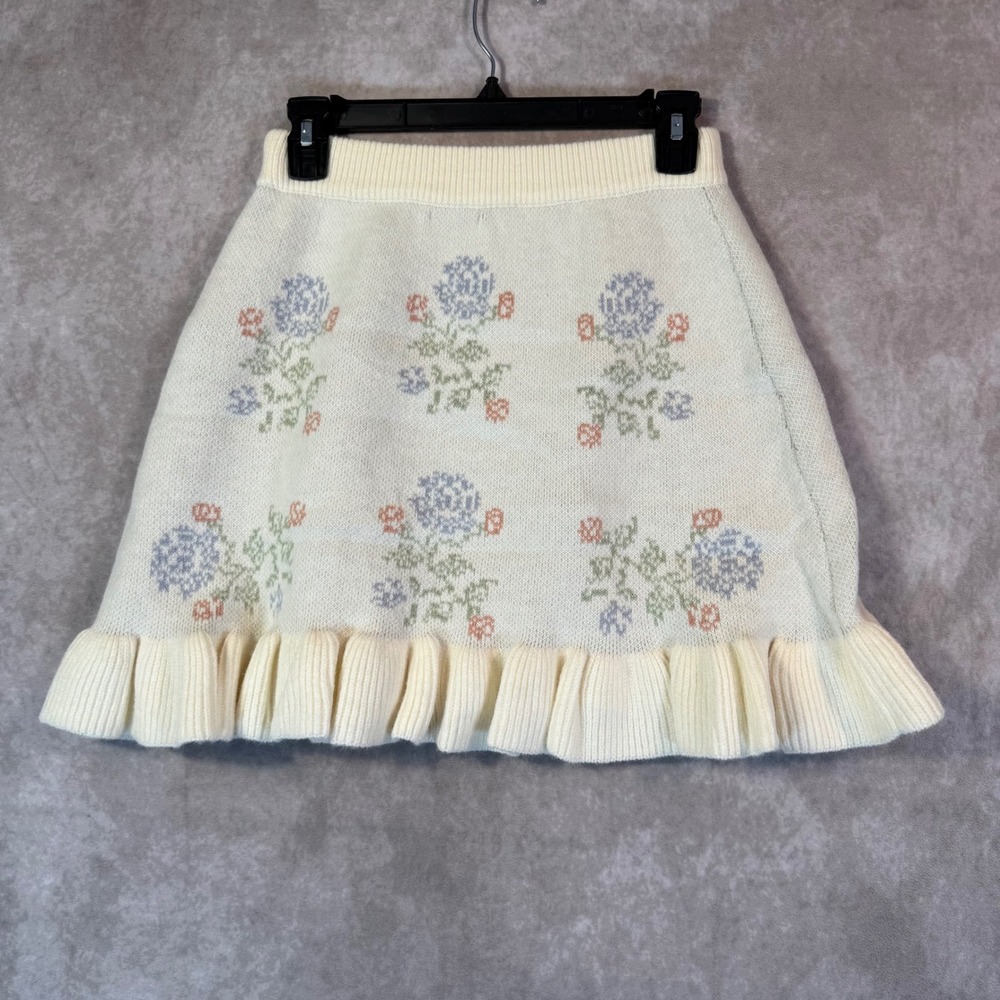 Mable 2 Piece Sweater Skirt Set Women Small Cream Floral Knit Co-ord Cottage - Picture 15 of 16